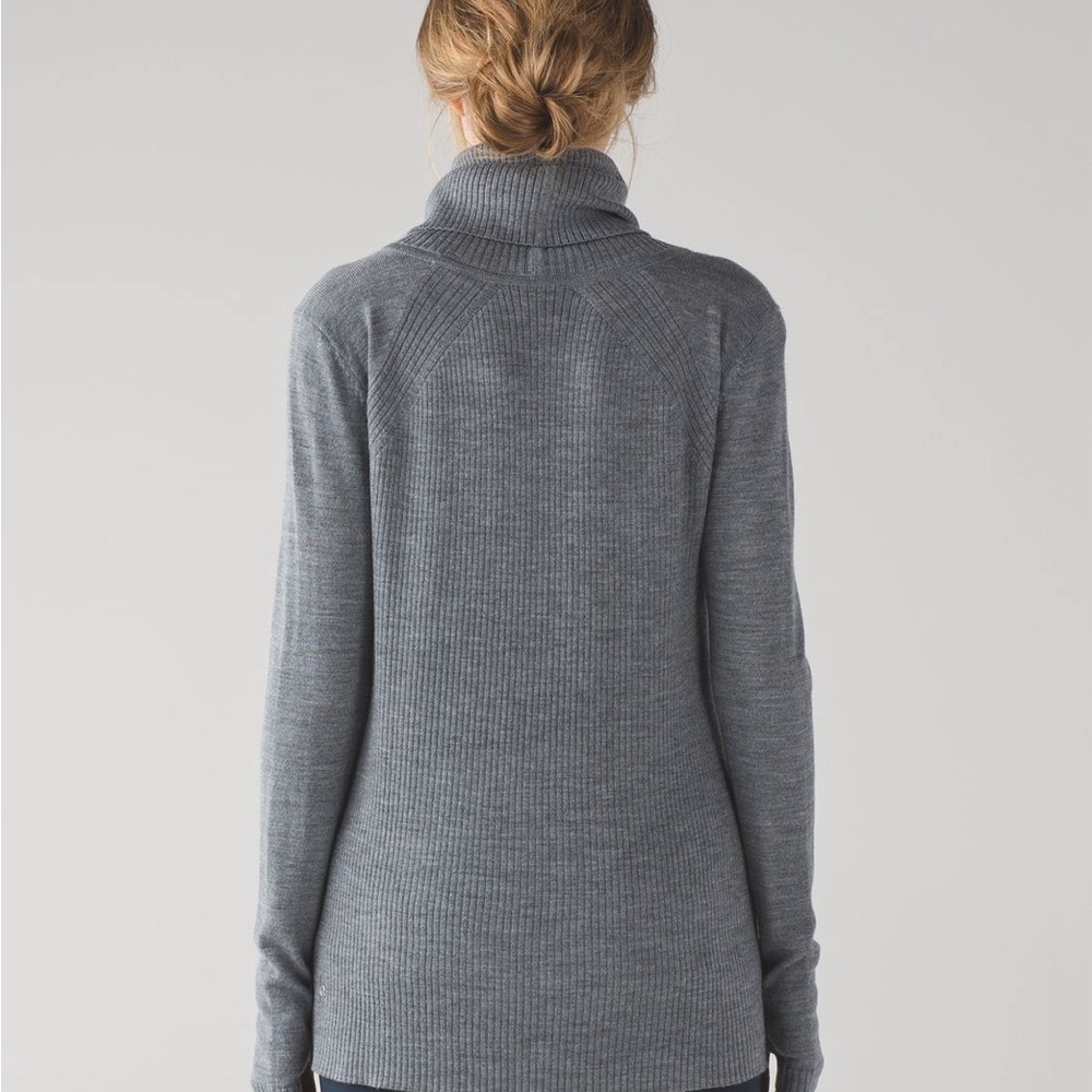 Lululemon Sweat and Savasana Gray Merino Turtleneck Sweater in Medium Grey - Picture 5 of 10